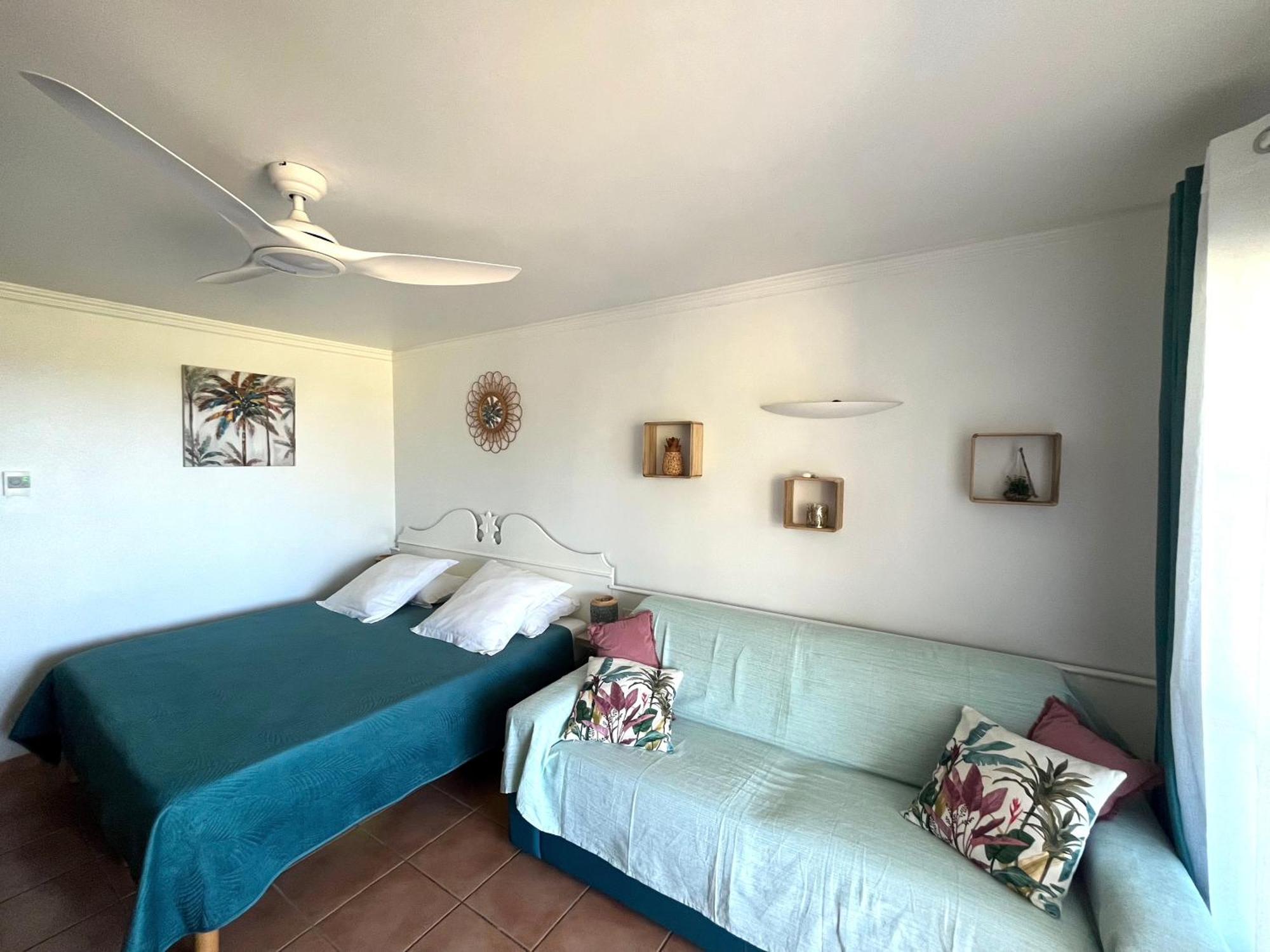 Studio Ti Karanbol Rdc Vue Mer Dans Residence De Tourisme Sainte-Anne  Exterior photo